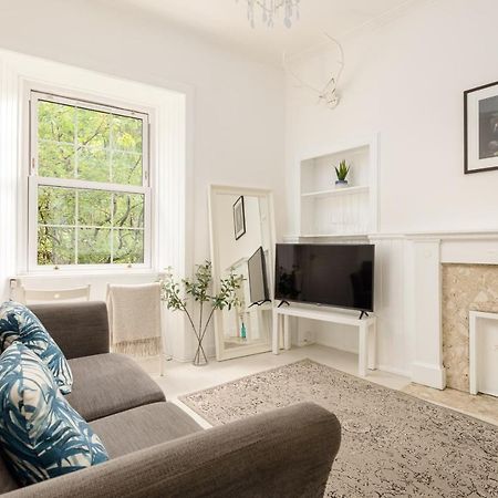 The Tollcross Apartment - Modern & Bright 1Br EDI Exterior photo
