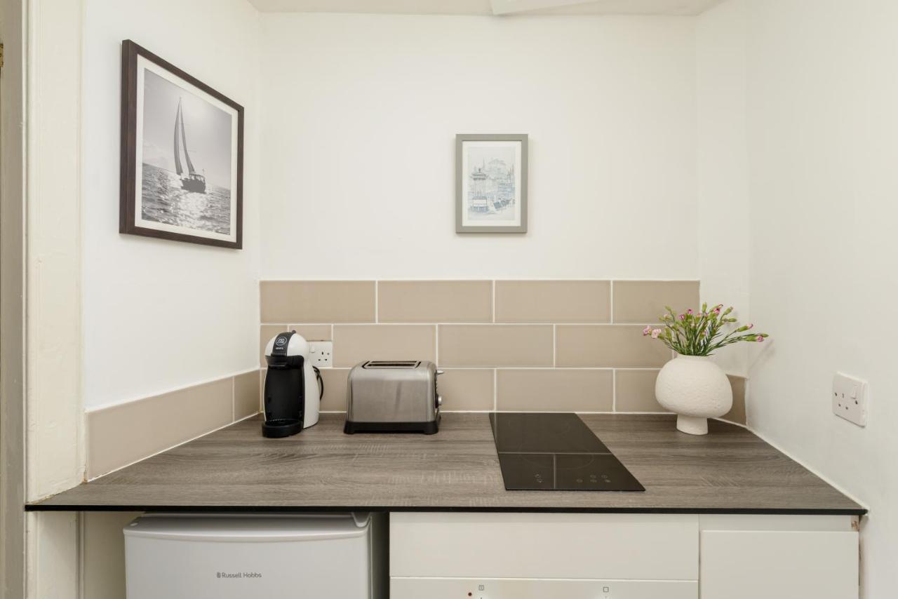 The Tollcross Apartment - Modern & Bright 1Br EDI Exterior photo