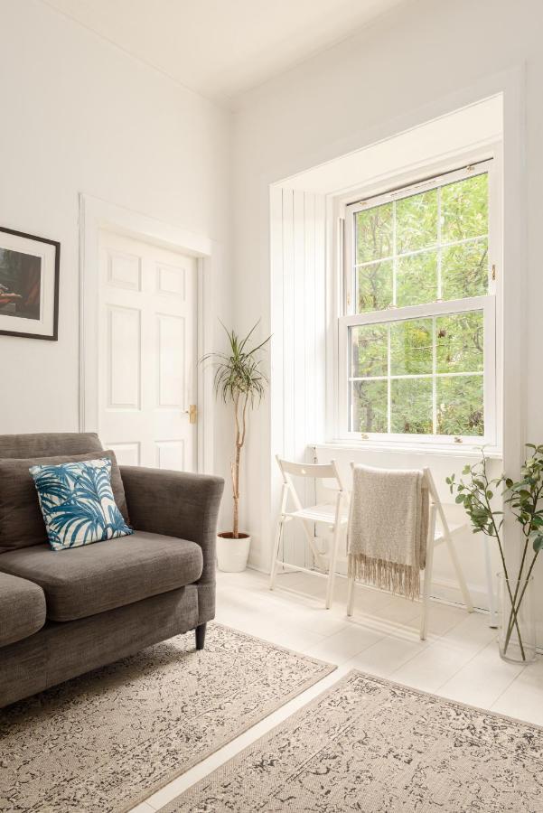 The Tollcross Apartment - Modern & Bright 1Br EDI Exterior photo